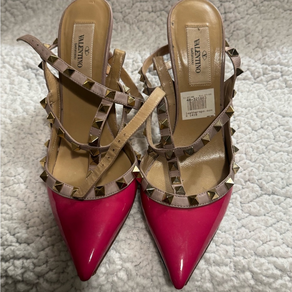 Valentino Garavani Rockstud Heels – Hot Pink & Nude – Size 38